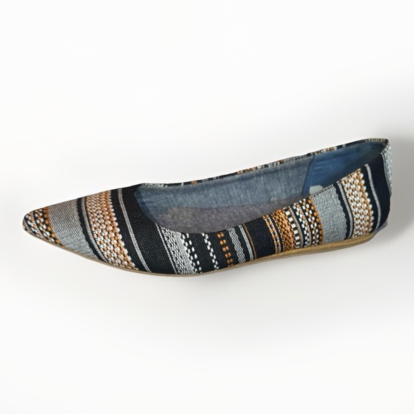 Dr. Scholl's Shoes - Dr. Scholls Women's Black Stripped Fabric Pointed Toe Flats Size 9M Memory Foam